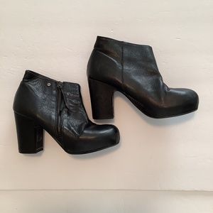 Aldo Man Made Ladies Ankle Boots Black Size EU-39/ US 6.5